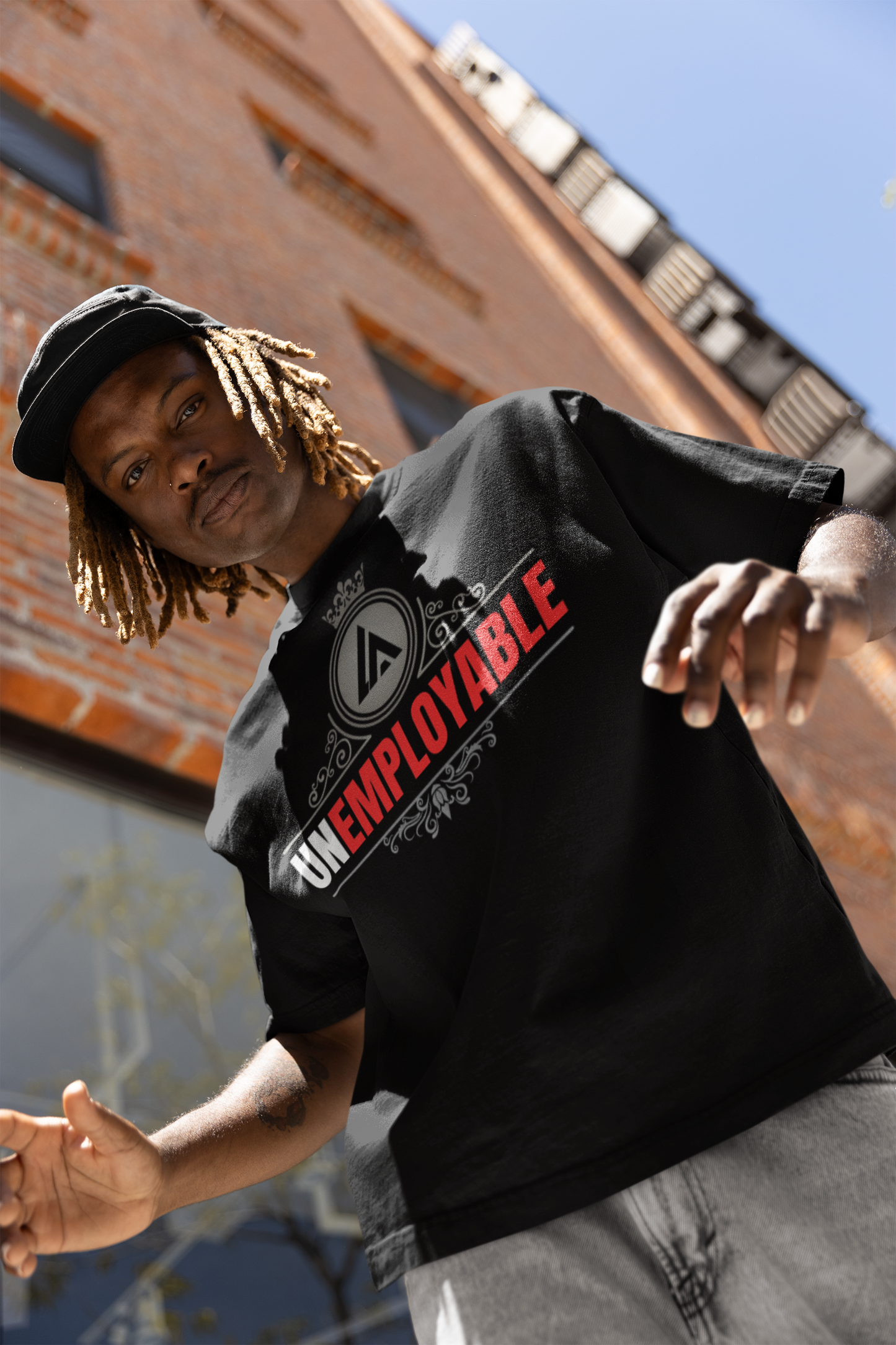 UNEMPLOYABLE blk/red tee
